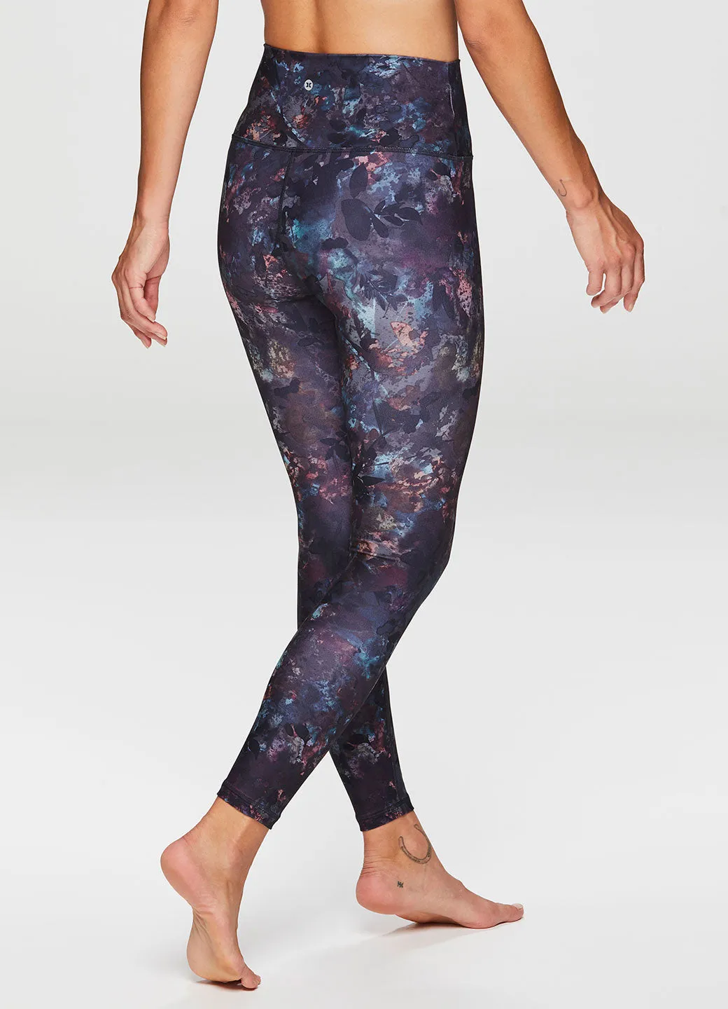 Dancing Leaves Super Soft Legging