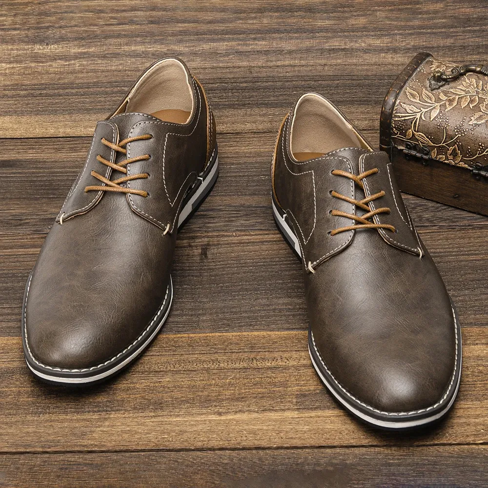 Men's Lightweight Lace-Up Vegan Leather Shoes | Ideal for All Seasons