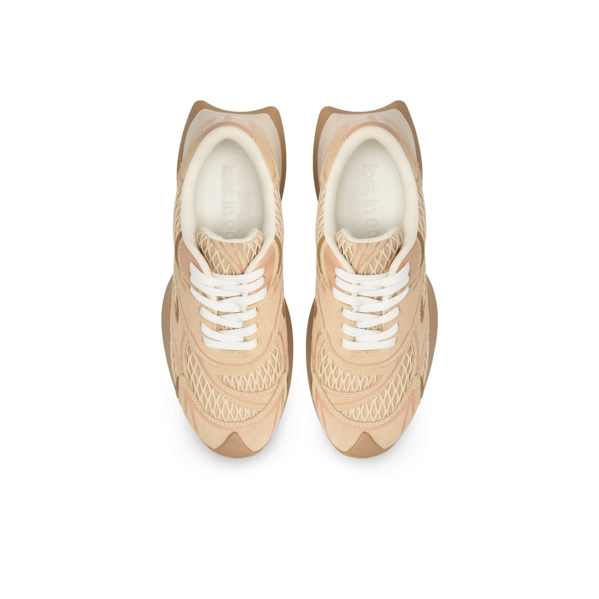 Mesh Stitching Embossed Vintage Running Shoes In Sandy