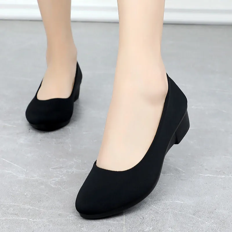 Stylish Women's Flat Soft Bottom Black Canvas Shoes